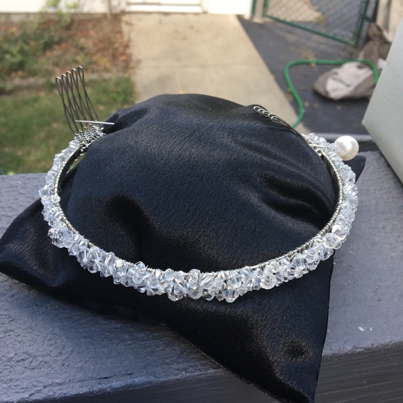 Bridal headpiece Swarovski Crystal Wedding - Picture 2 of 8